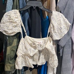 Stone cold fox top 1